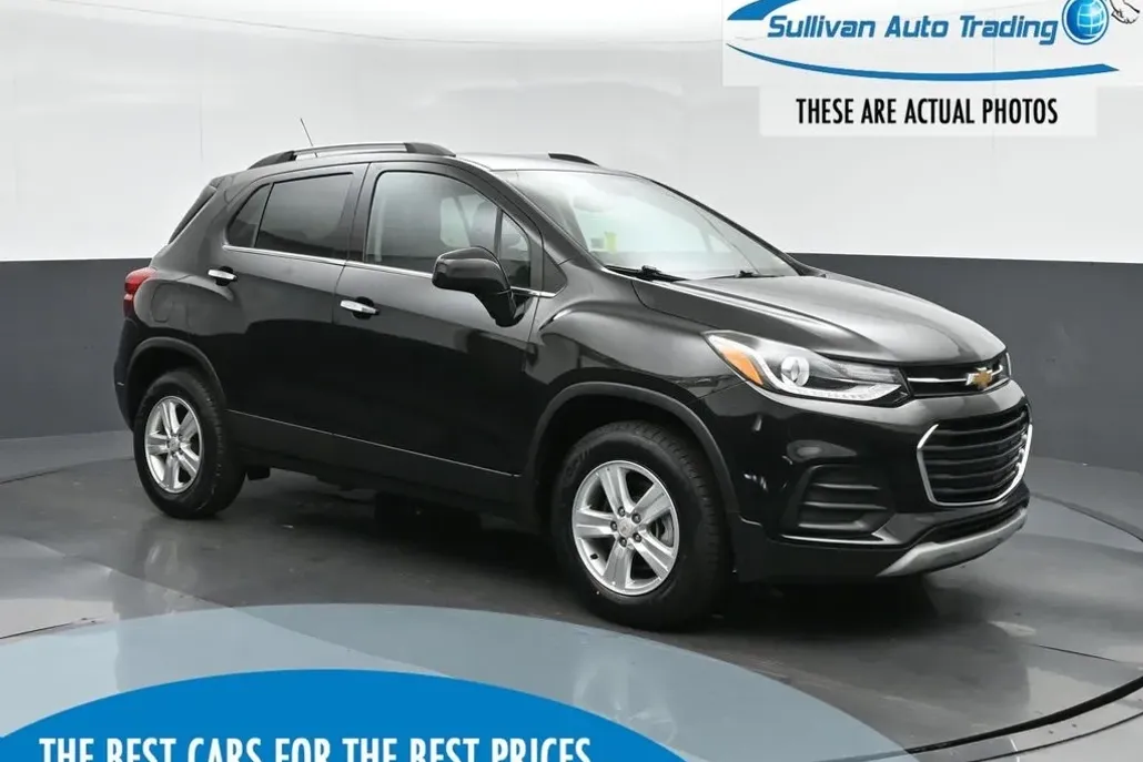 2020 Chevrolet Trax LT photo 1