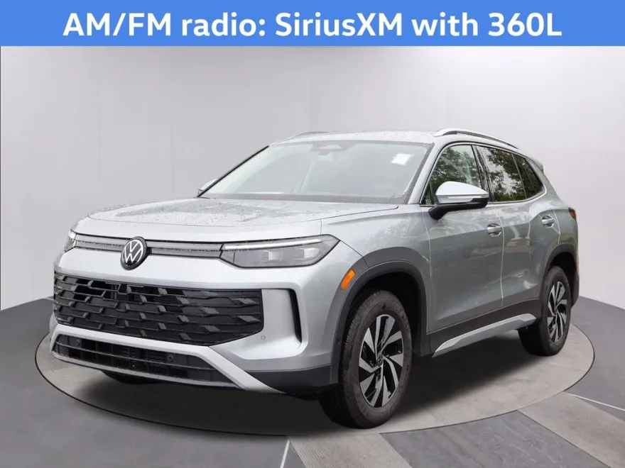 2025 Volkswagen Tiguan S photo 1