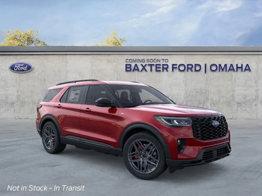 2025 Ford Explorer ST-Line photo 1