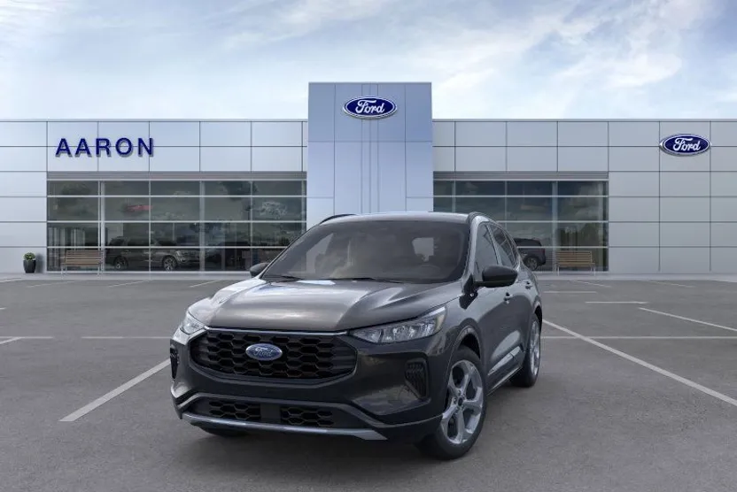 2024 Ford Escape ST-Line photo 1