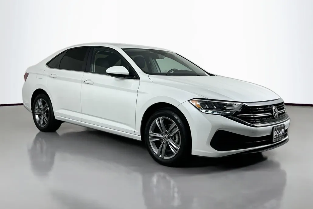 2024 Volkswagen Jetta SE photo 1