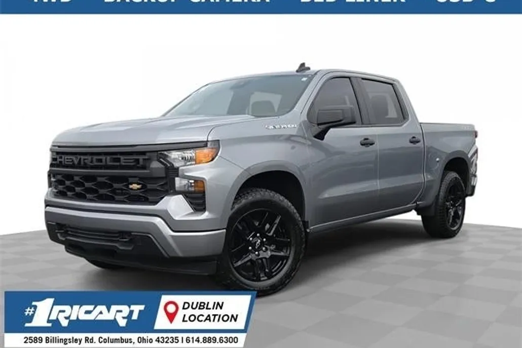 2024 Chevrolet Silverado 1500 Custom photo 1