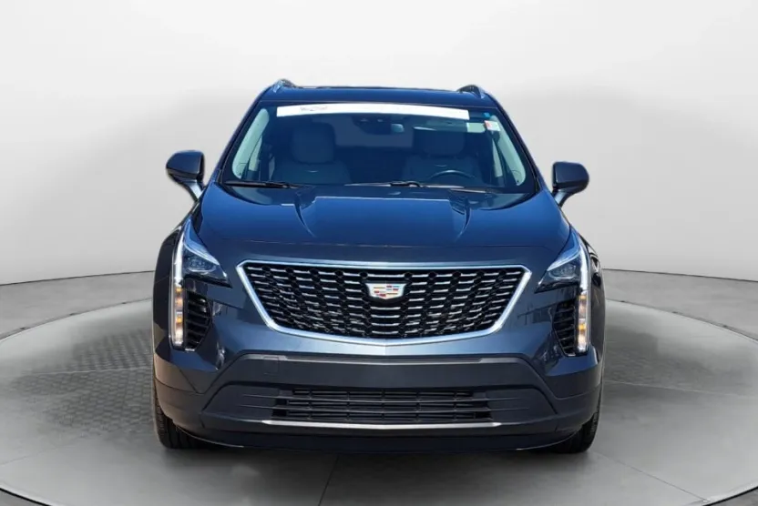 2021 Cadillac XT4 Luxury photo 1