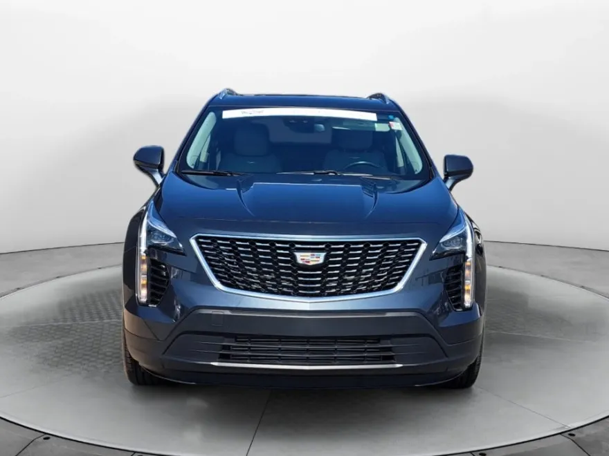 2021 Cadillac XT4 Luxury photo 1