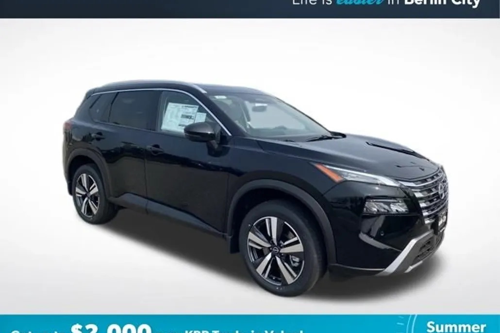 2025 Nissan Rogue SL photo 1