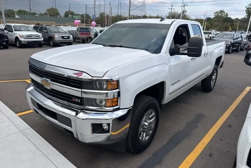 2015 Chevrolet Silverado 2500HD LTZ photo 1
