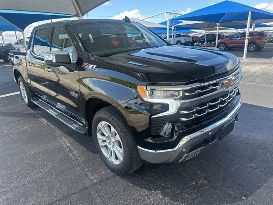 2024 Chevrolet Silverado 1500 LTZ photo 1