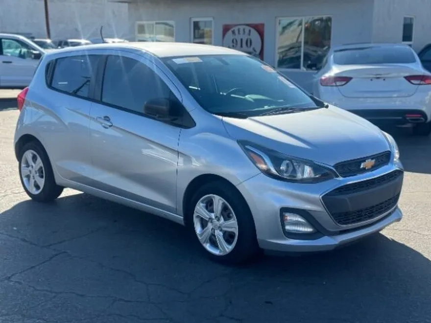 2019 Chevrolet Spark LS photo 1