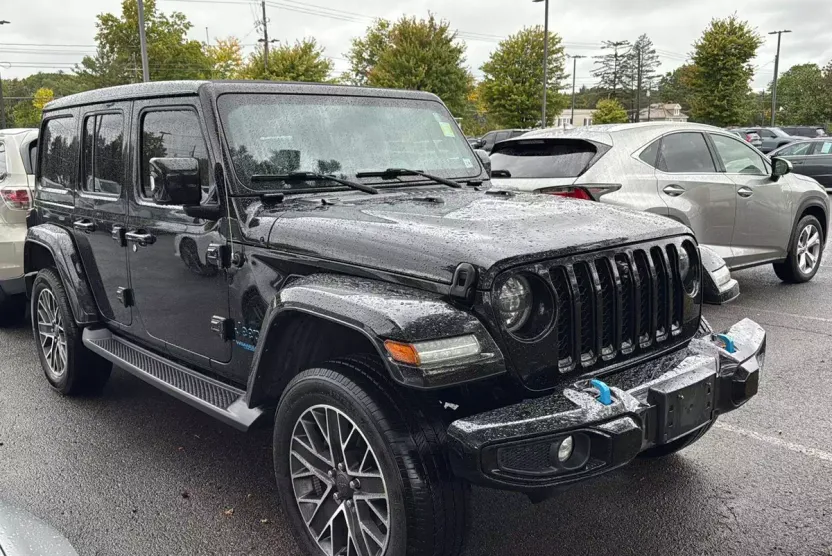 2022 Jeep Wrangler Unlimited 4xe Sahara High Altitude photo 1
