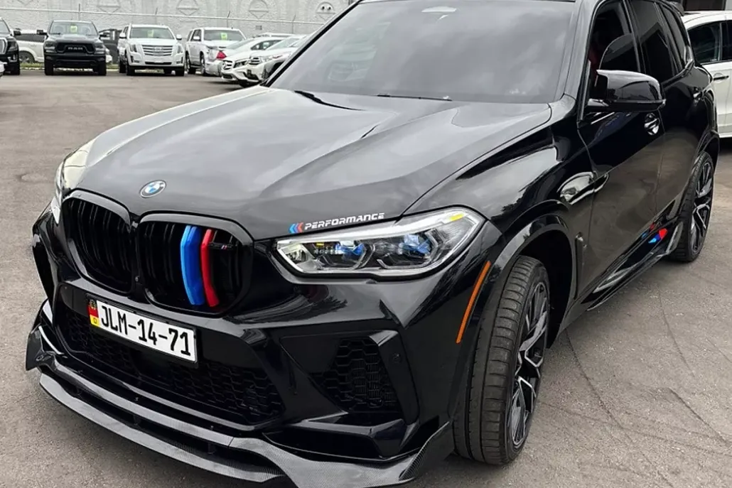 2021 Bmw X5 M photo 1
