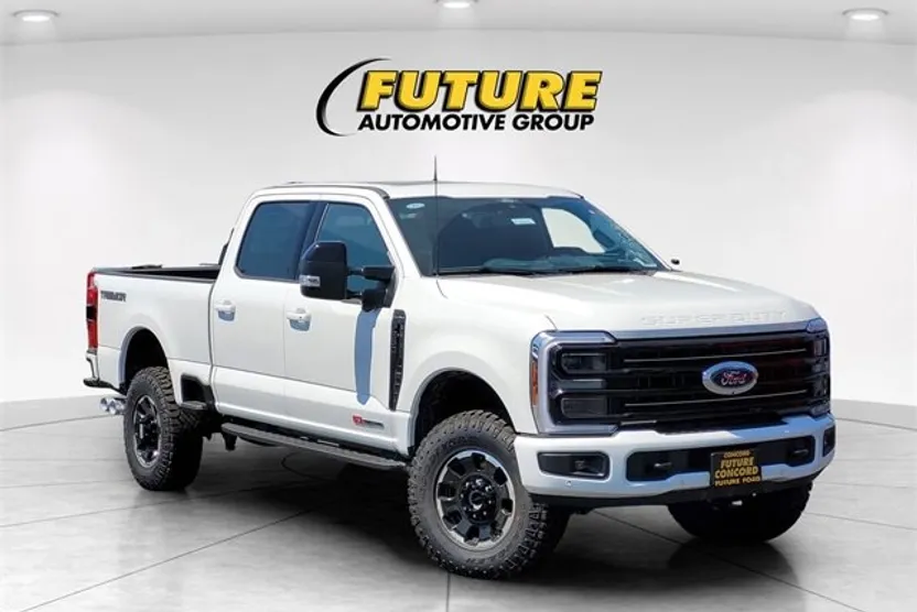 2025 Ford F-250 Platinum photo 1