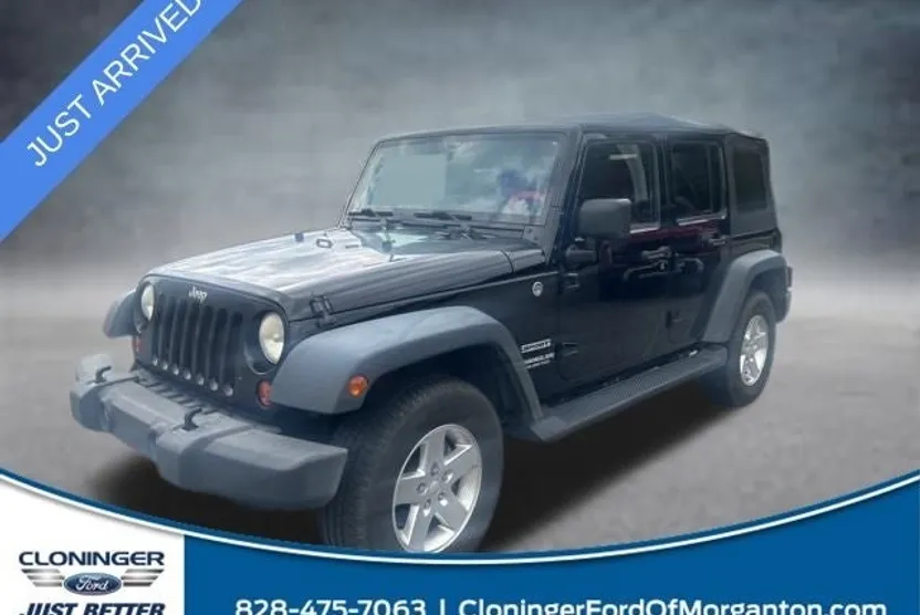 2013 Jeep Wrangler Unlimited Sport photo 1