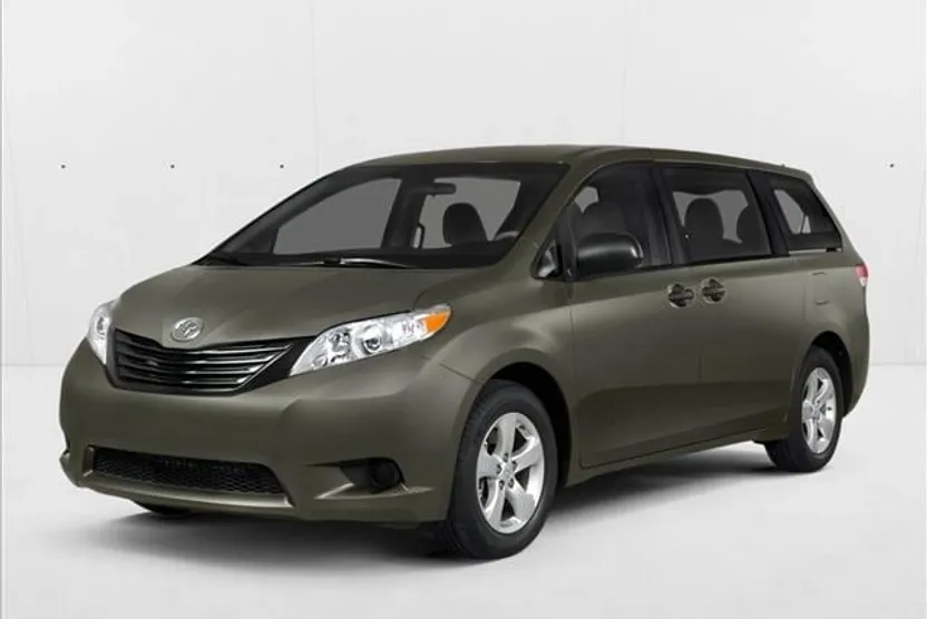 2014 Toyota Sienna Limited photo 1