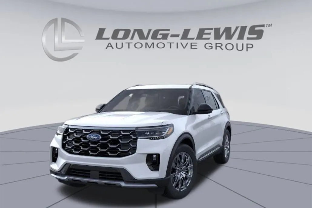 2025 Ford Explorer Platinum photo 1