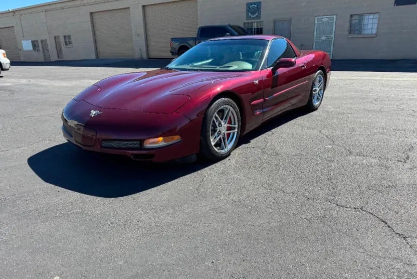 2003 Chevrolet Corvette photo 1