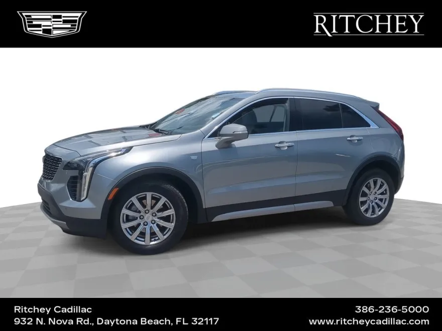 2023 Cadillac XT4 Premium Luxury photo 1