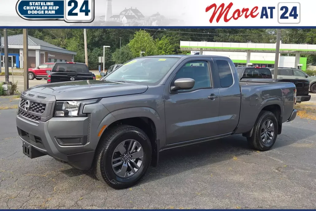 2025 Nissan Frontier King Cab SV photo 1