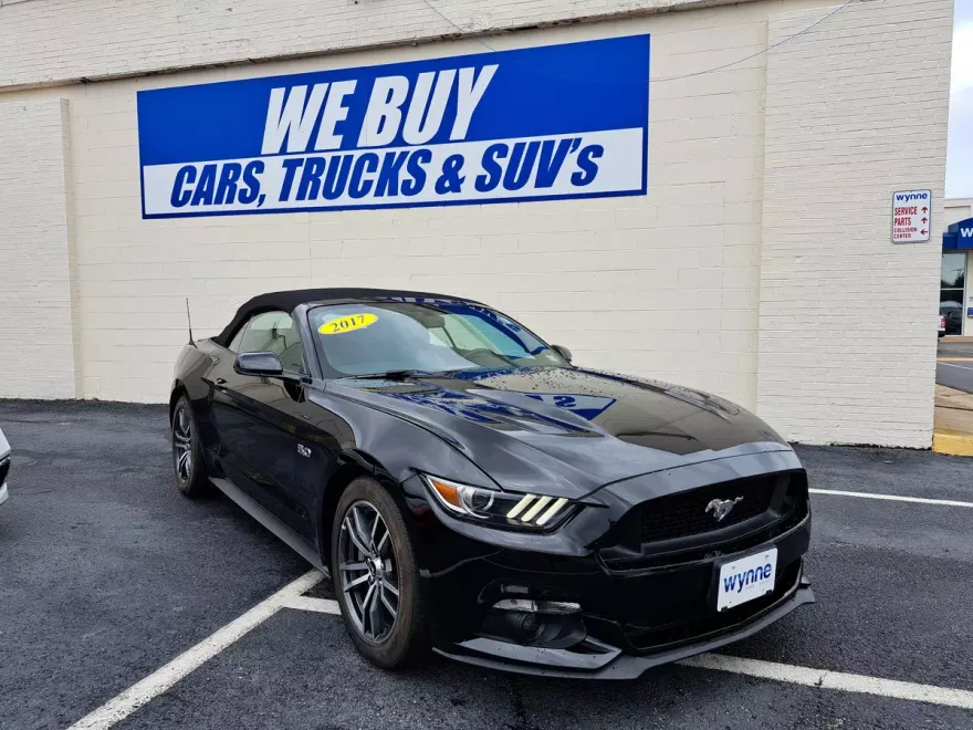 2017 Ford Mustang GT Premium Convertible photo 1