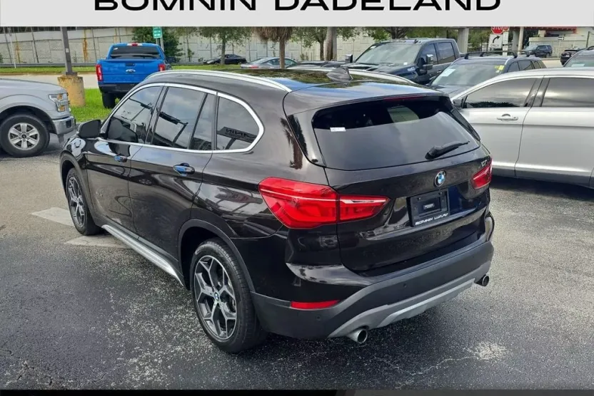 2017 Bmw X1 XDrive28i photo 1