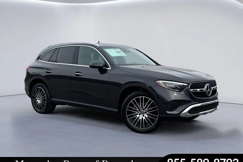 2025 Mercedes Benz GLC 300 4MATIC photo 1