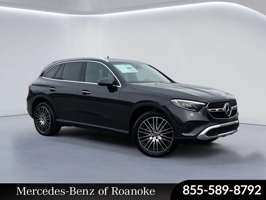 2025 Mercedes Benz GLC 300 4MATIC photo 1