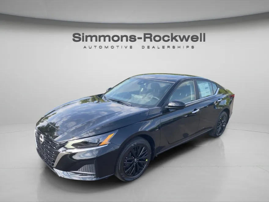 2025 Nissan Altima SV photo 1