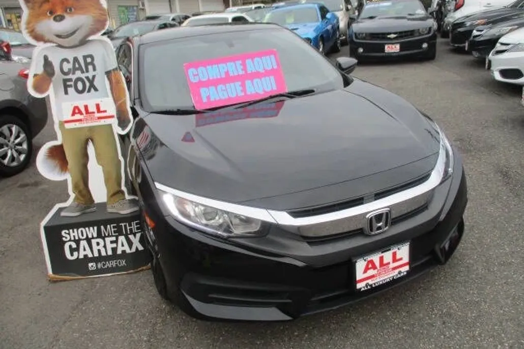 2016 Honda Civic LX photo 1