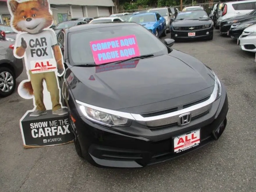 2016 Honda Civic LX photo 1