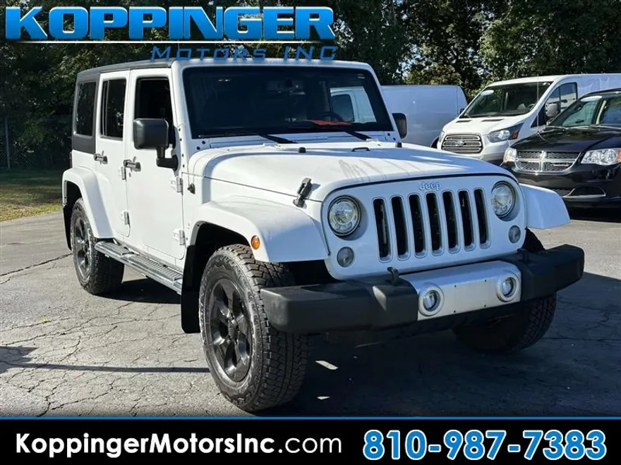 2017 Jeep Wrangler Unlimited Sahara photo 1