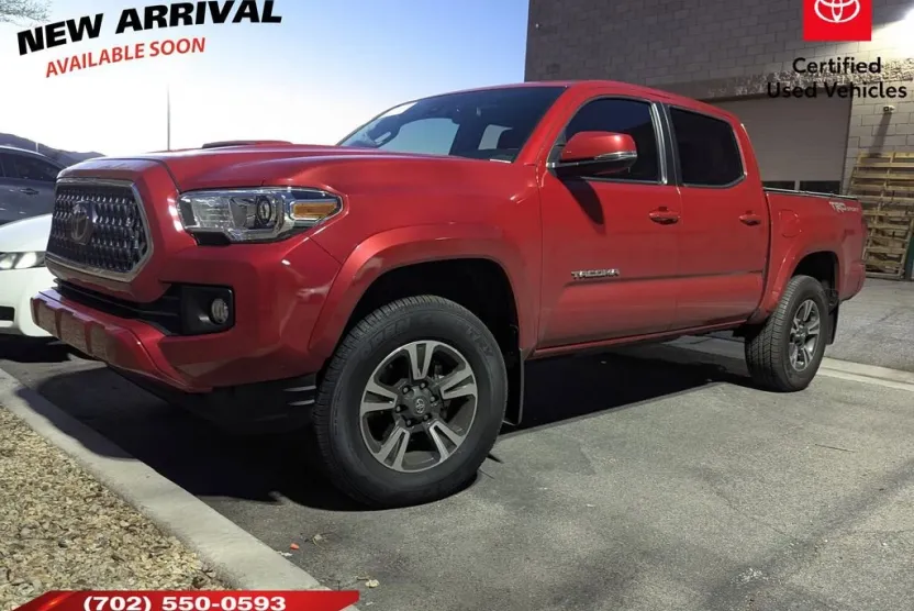 2019 Toyota Tacoma TRD Sport V6 photo 1