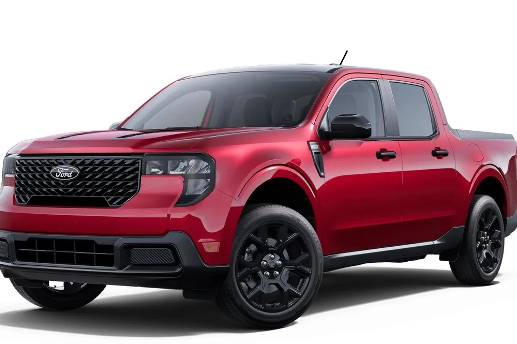 2025 Ford Maverick XLT photo 1