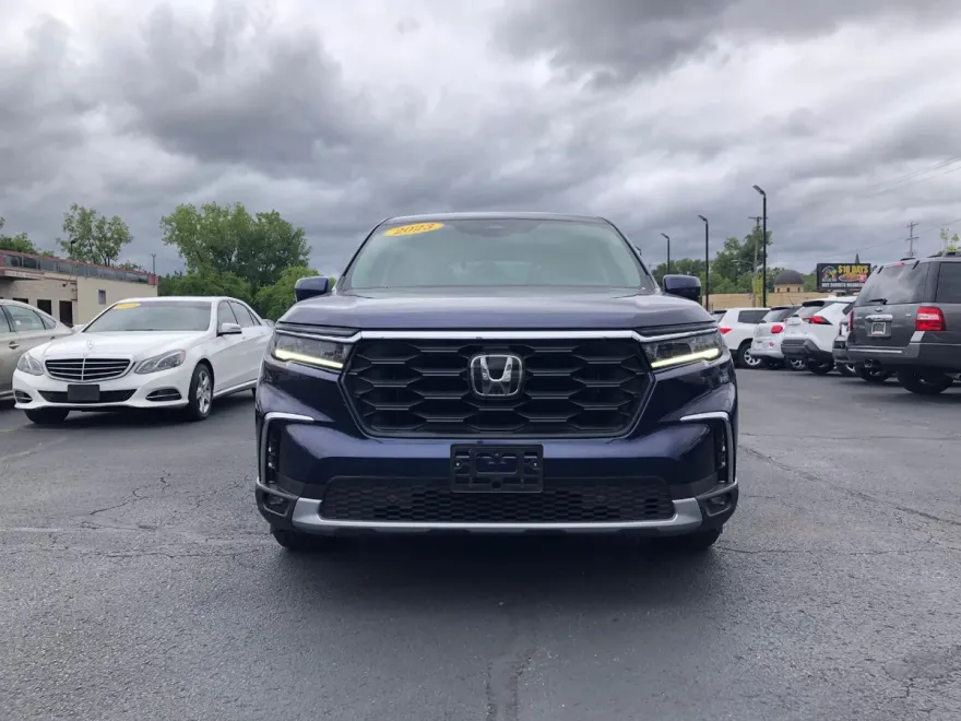 2023 Honda Pilot EX-L photo 1