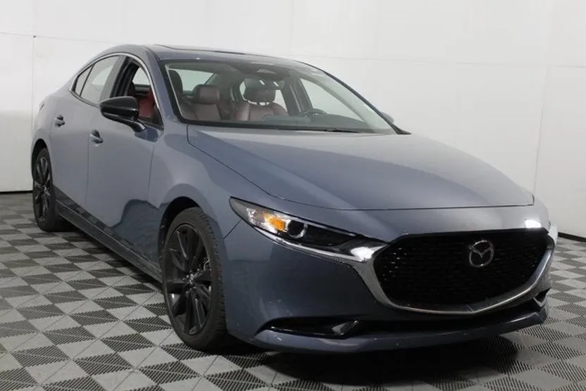 2024 Mazda Mazda3 Sedan 2.5 s Carbon photo 1