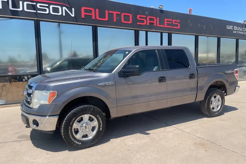 2014 Ford F-150 XLT photo 1