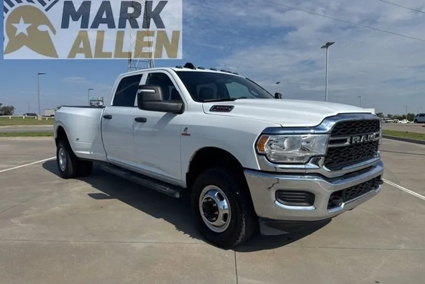 2024 Ram 3500 Tradesman photo 1