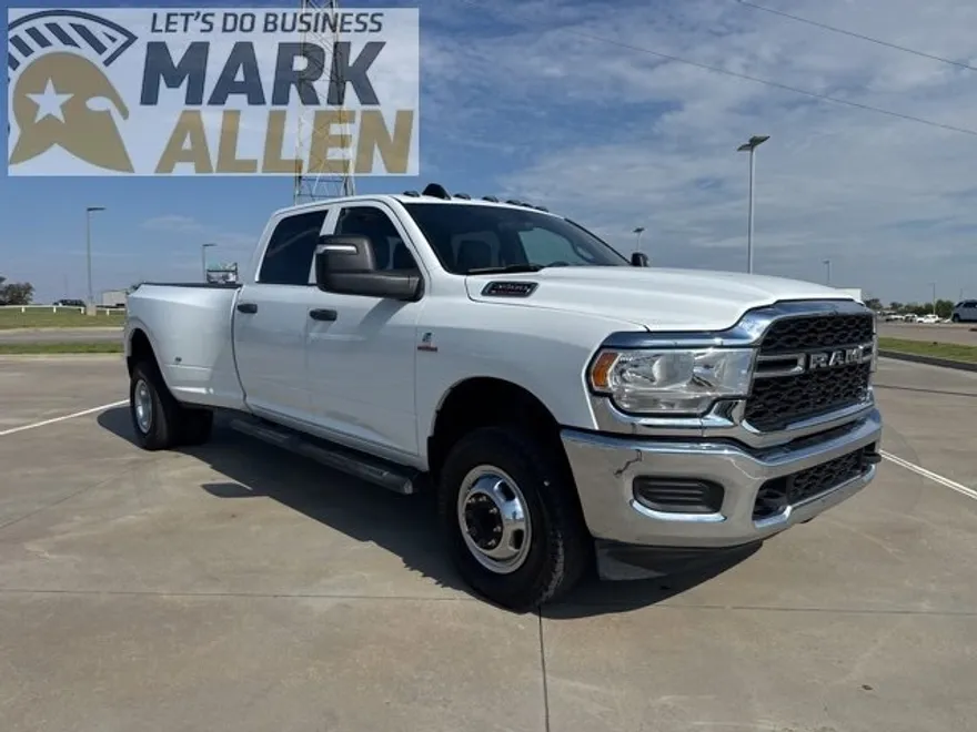 2024 Ram 3500 Tradesman photo 1