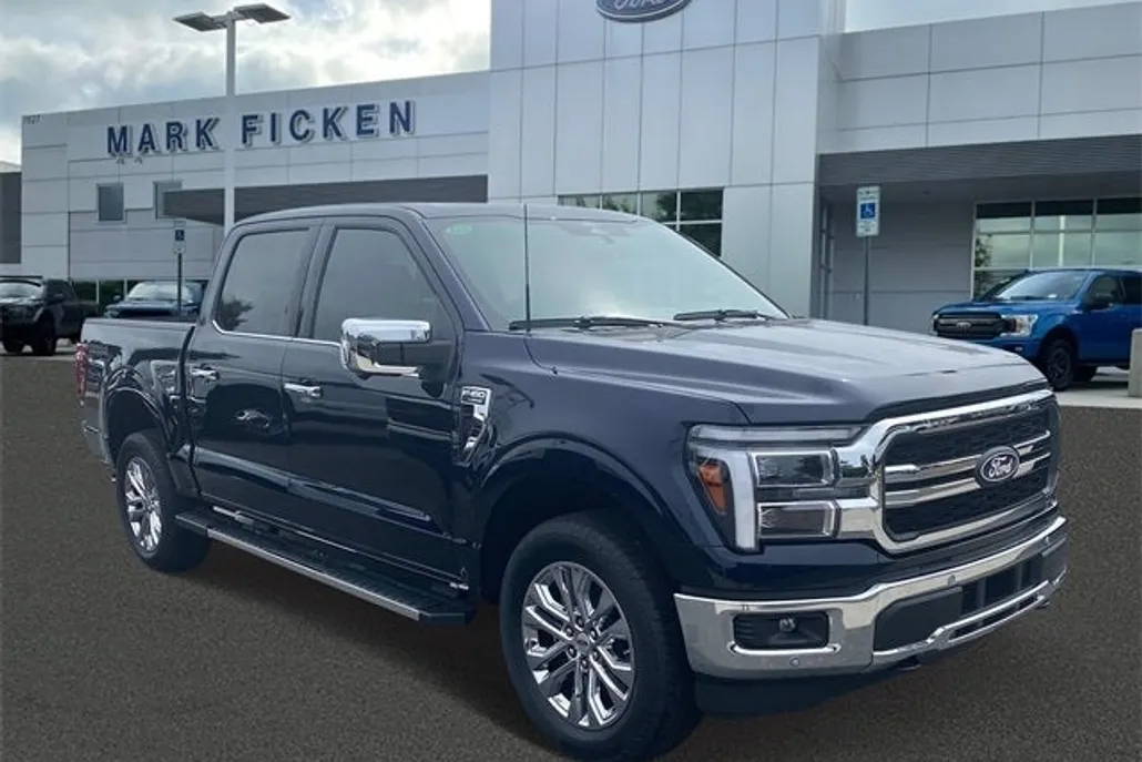 2025 Ford F-150 Lariat photo 1