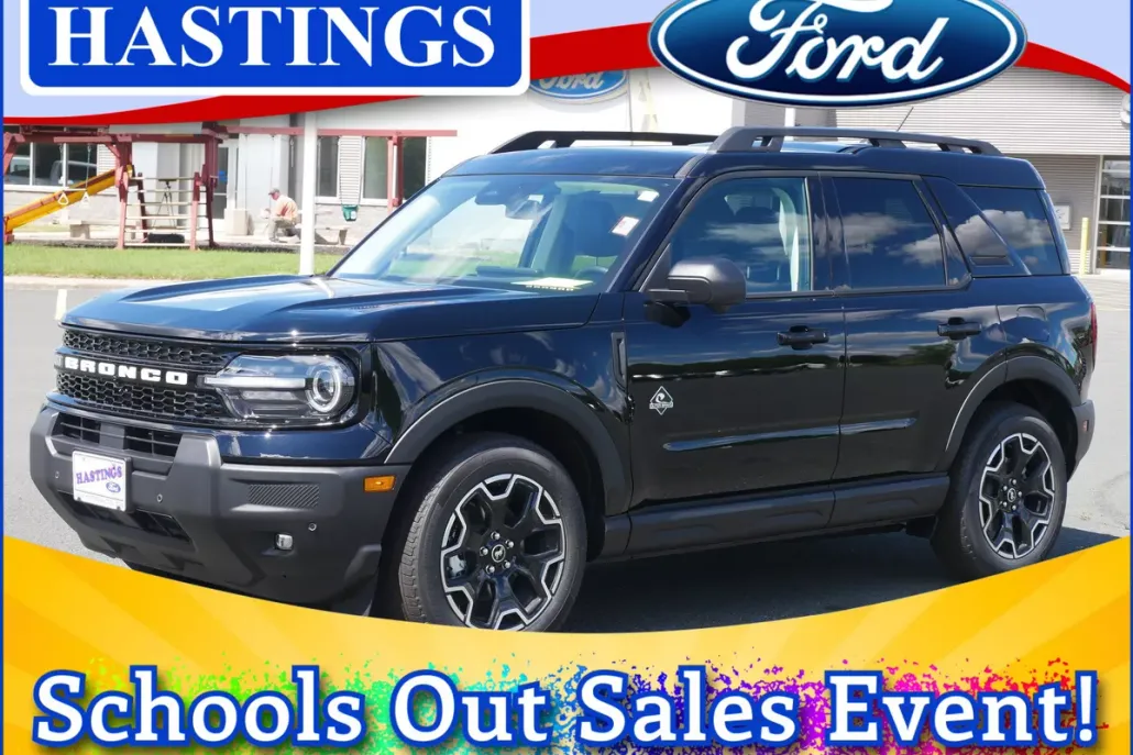 2025 Ford Bronco Sport Outer Banks photo 1