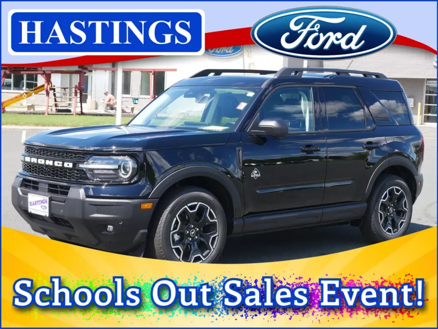 2025 Ford Bronco Sport Outer Banks photo 1