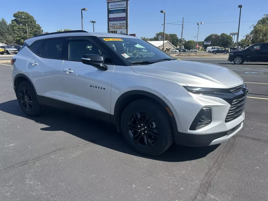 2021 Chevrolet Blazer 2LT photo 1