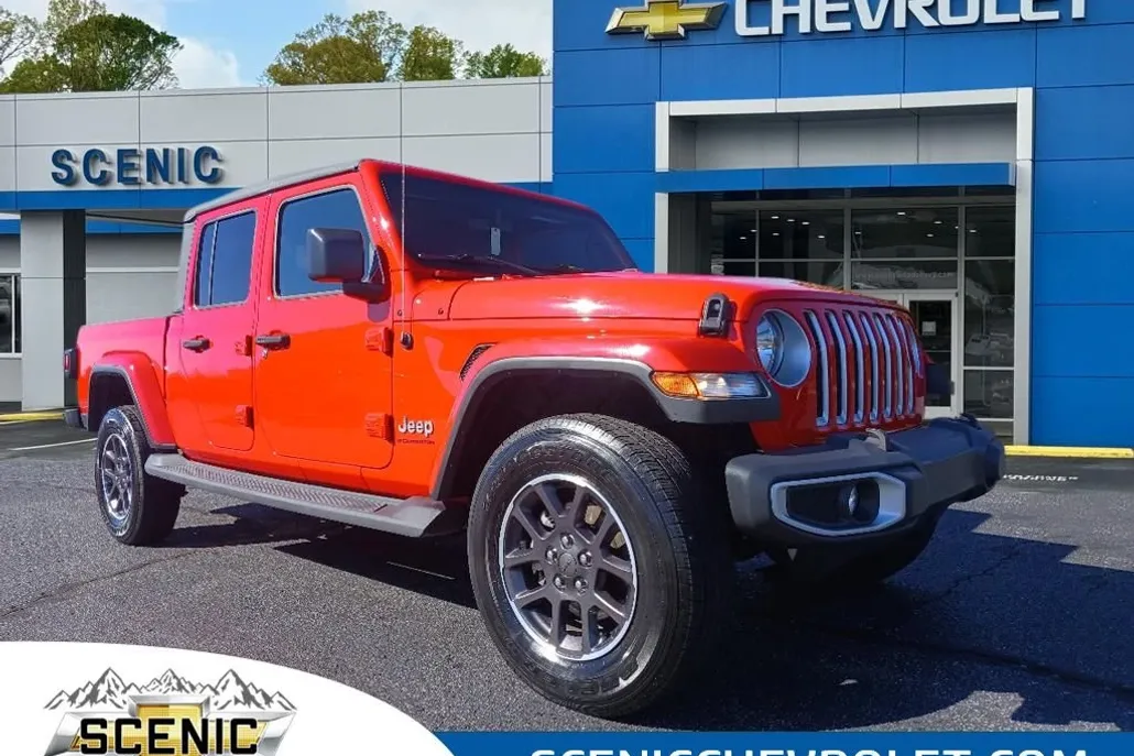2023 Jeep Gladiator Overland photo 1