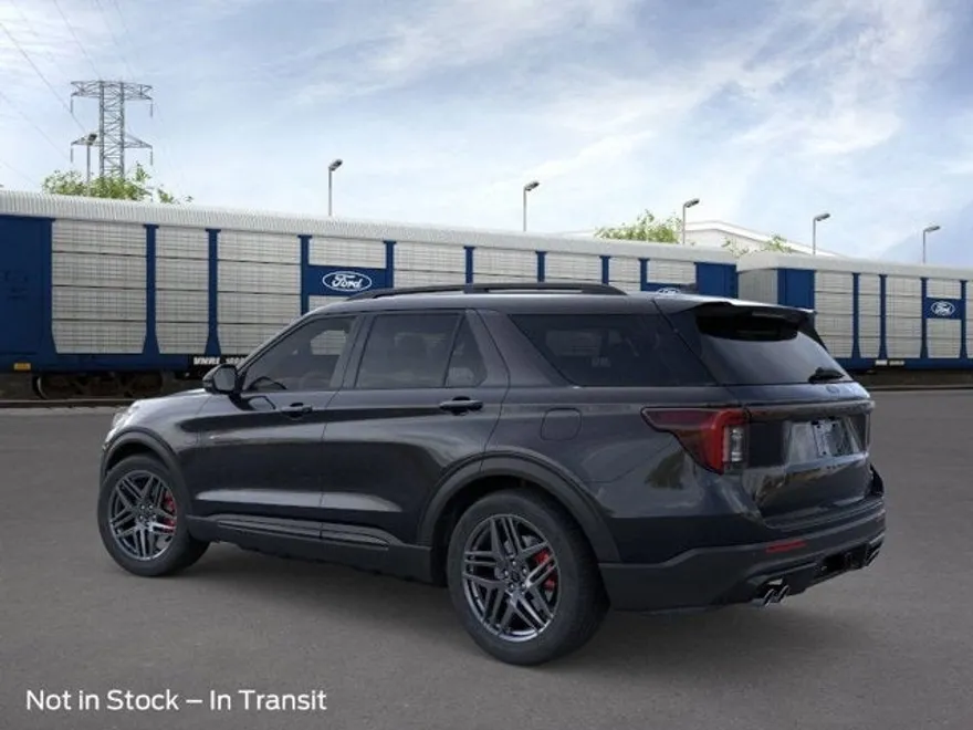 2025 Ford Explorer ST photo 1