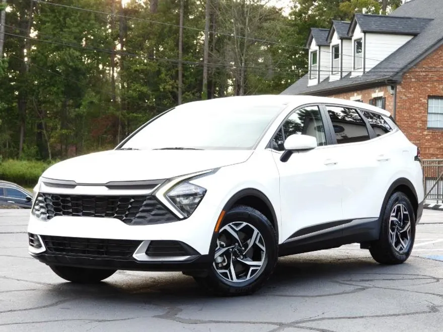 2023 Kia Sportage LX photo 1