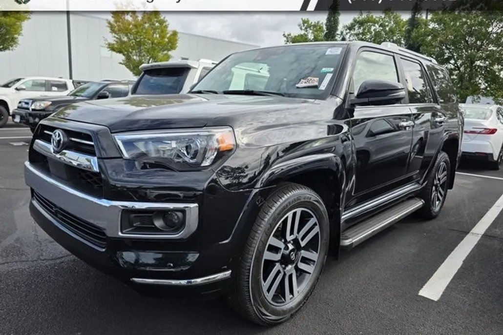 2022 Toyota 4Runner Limited photo 1
