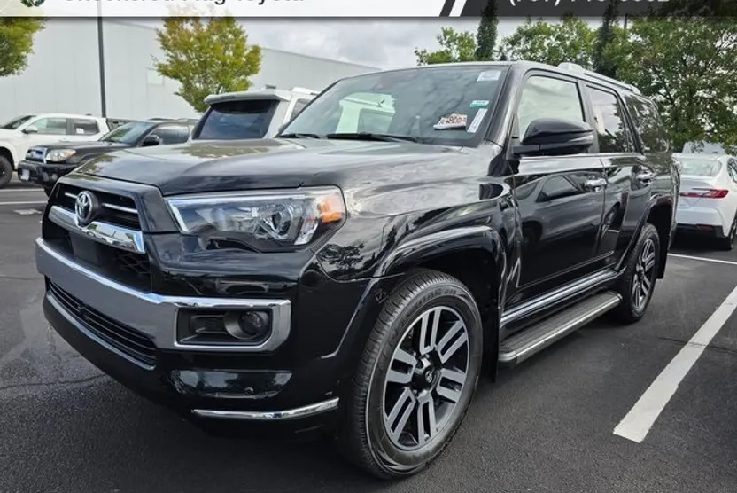 2022 Toyota 4Runner Limited photo 1