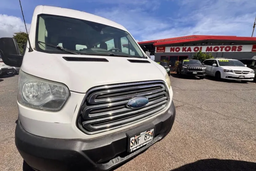 2015 Ford Transit XLT Van photo 1