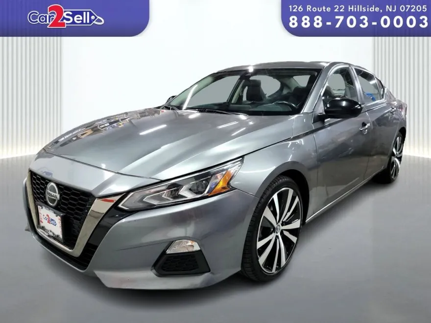 2022 Nissan Altima 2.5 SR photo 1