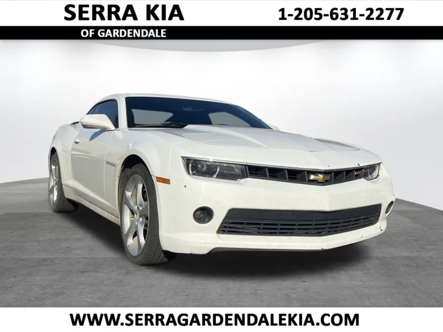 2015 Chevrolet Camaro 2LT photo 1