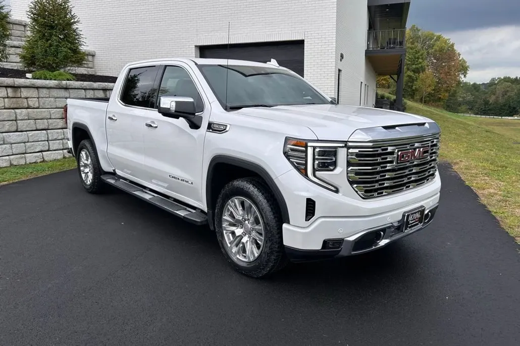 2023 Gmc Sierra 1500 Denali photo 1