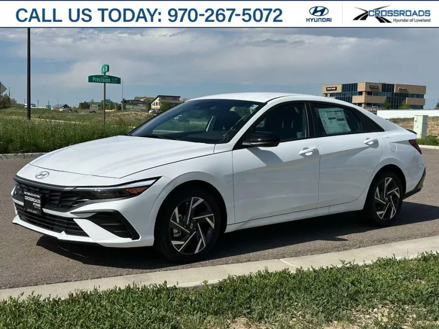2025 Hyundai Elantra Hybrid SEL Sport photo 1
